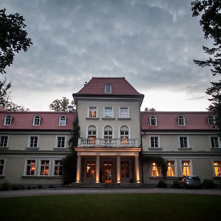 Hotel Dwor Sierakow Exteriér fotografie