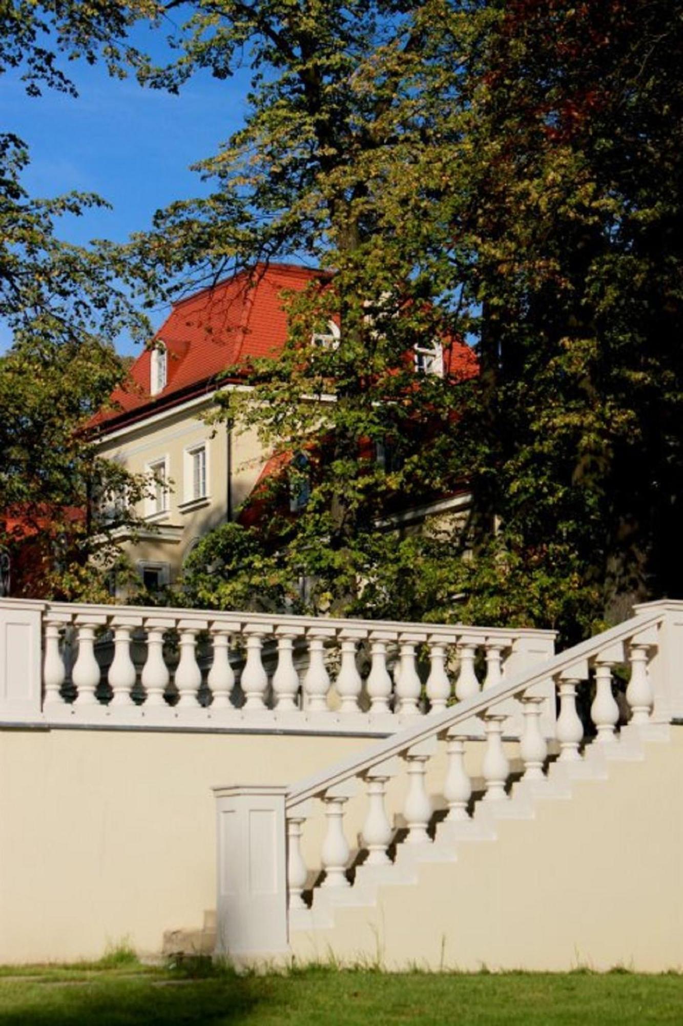 Hotel Dwor Sierakow Exteriér fotografie